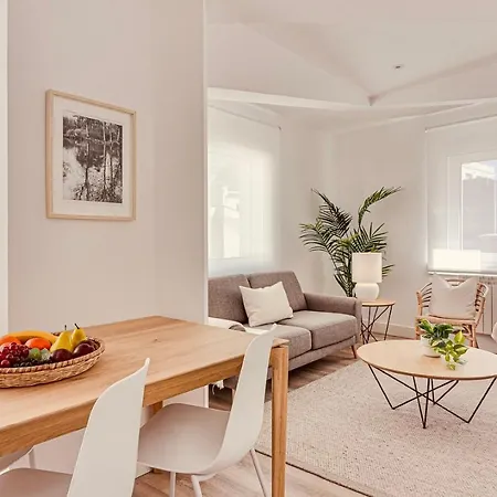 Main Street Deluxe アパート