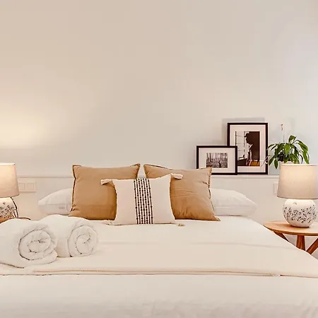 Main Street Deluxe アパート ア・コルーニャ