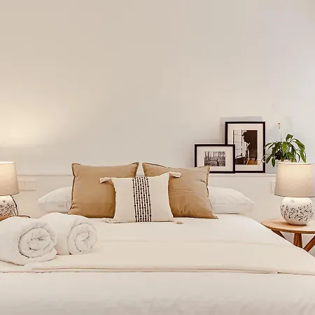 Main Street Deluxe ア・コルーニャ