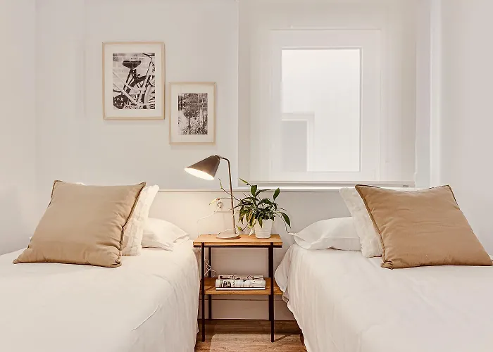 Main Street Deluxe Ла-Корунья